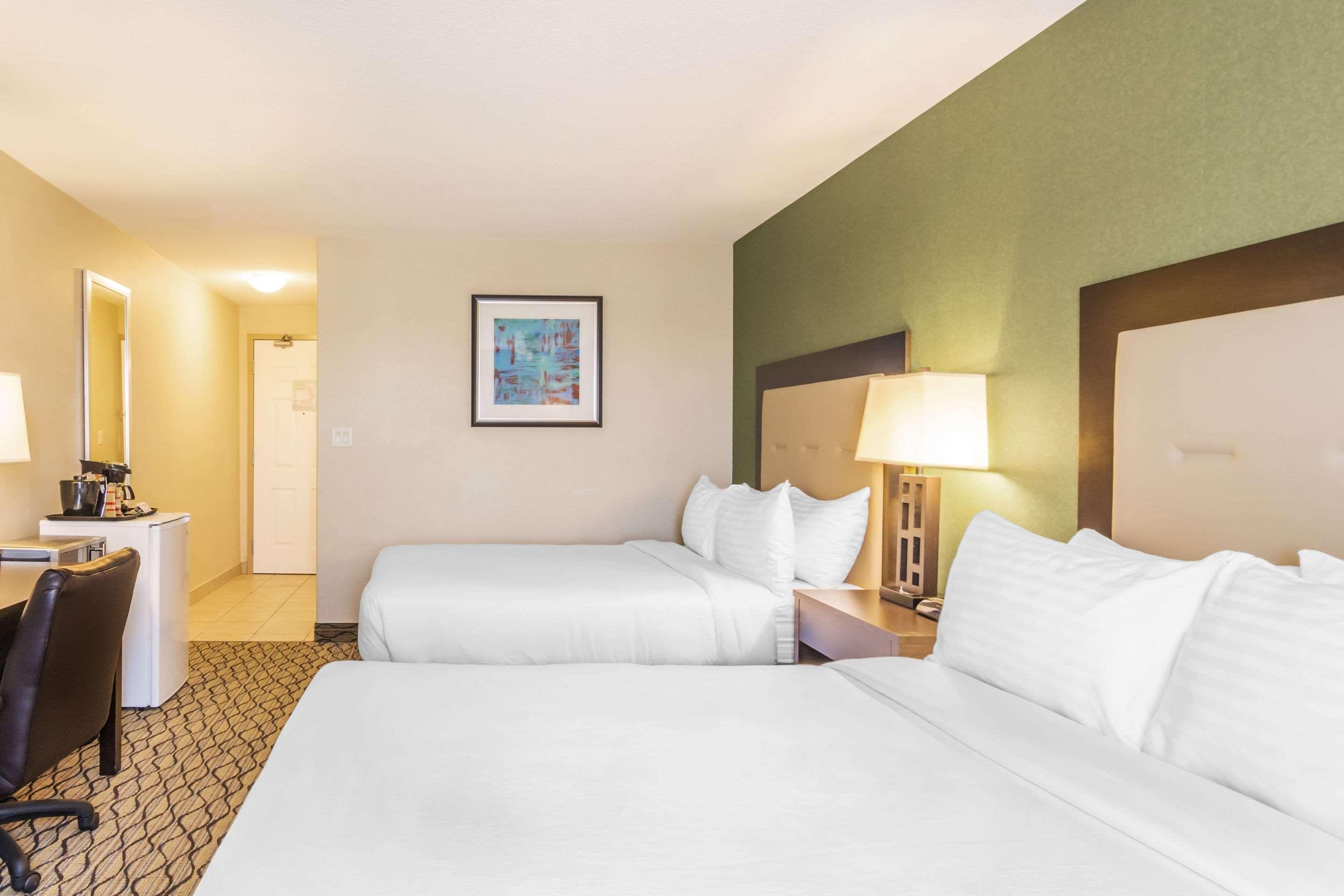 שרווד פארק Clarion Hotel & Conference Centre מראה חיצוני תמונה